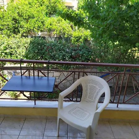 Fotini Apartment *